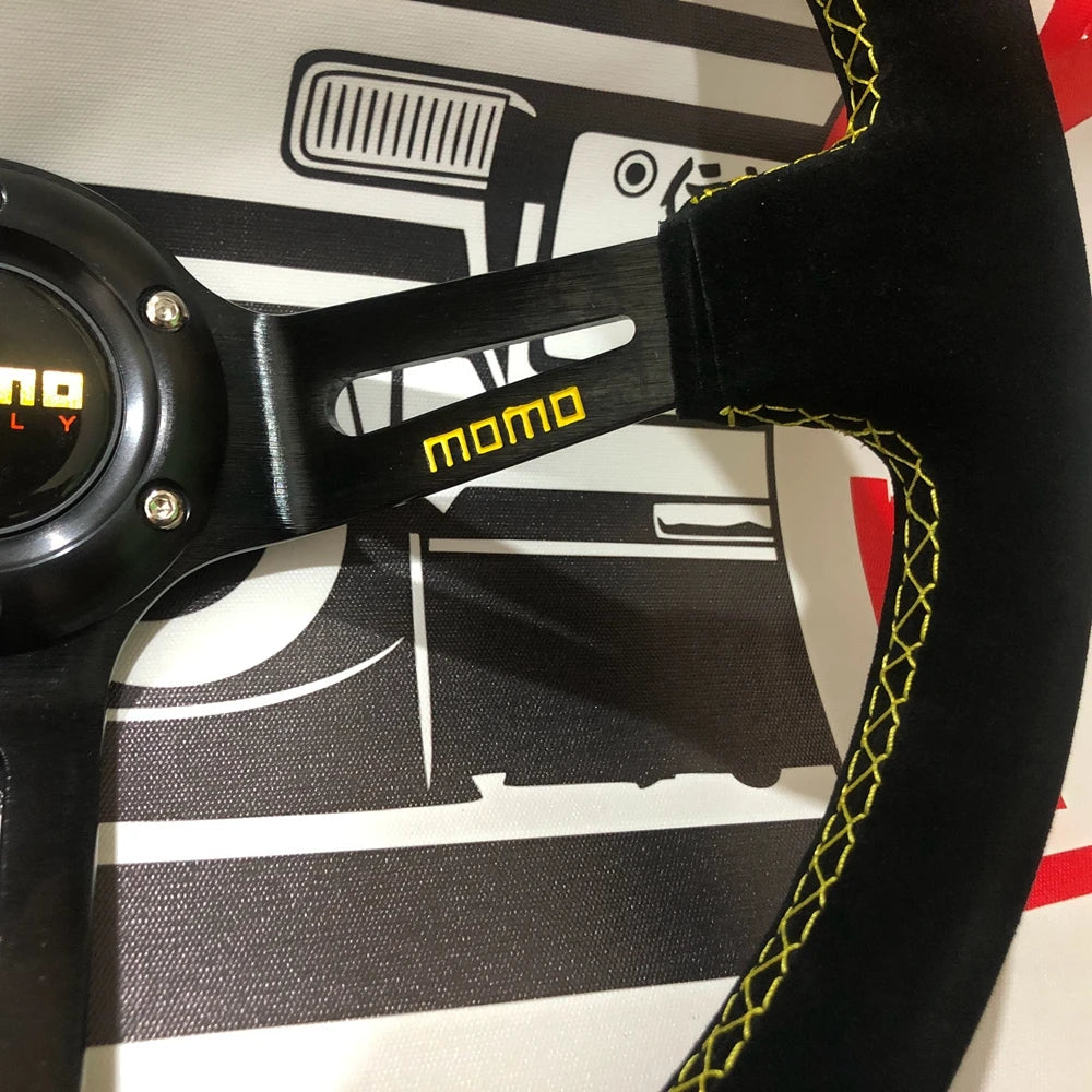 Volante Esportivo Momo Dynamo