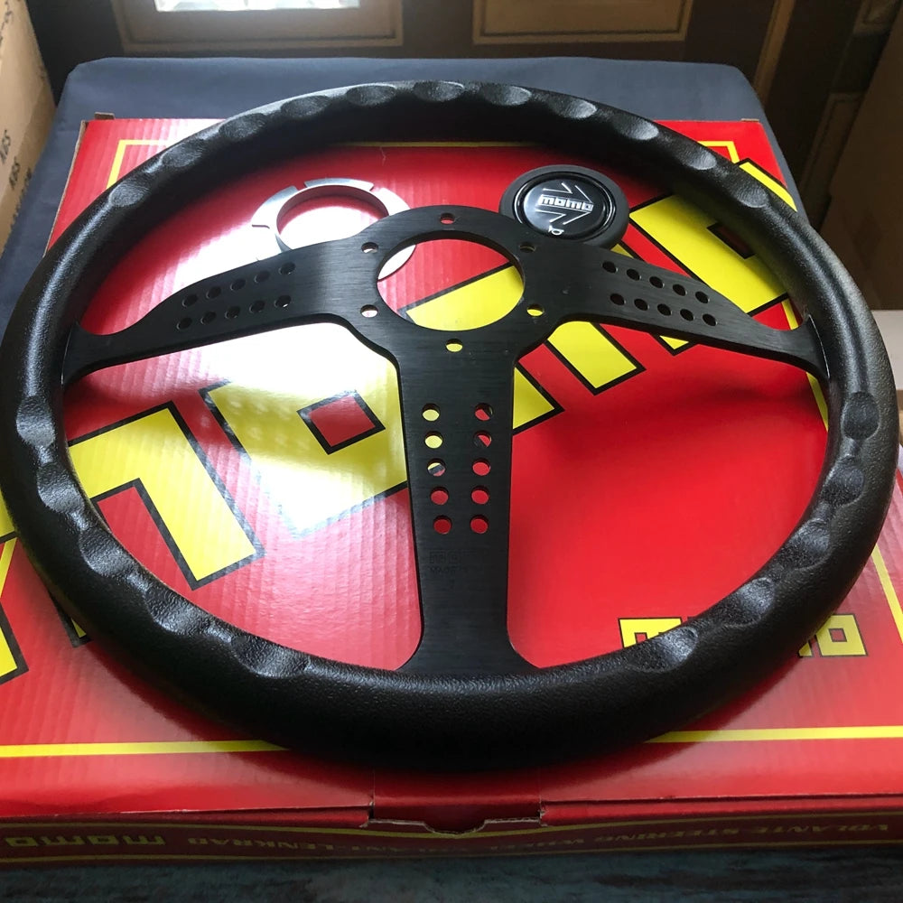 Volante Esportivo Momo Rocket